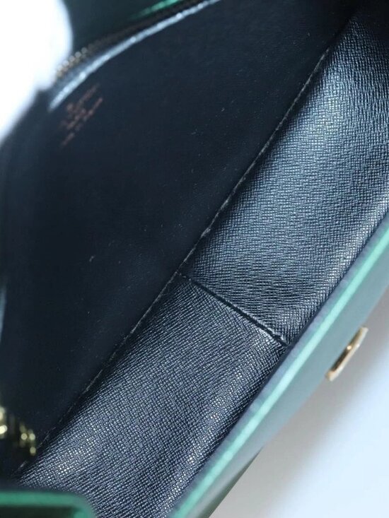 LOUIS VUITTON Epi Saint Cloud GM Shoulder Bag Green M52194 LV Auth 125398A - Picture 10 of 16